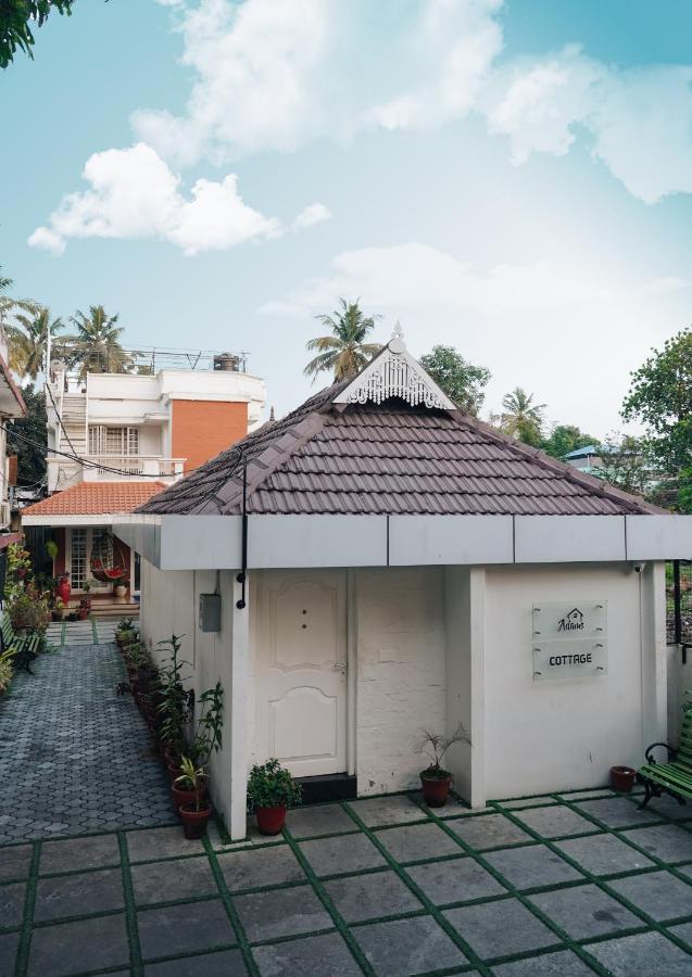 Adams Cottage Kochi Luaran gambar